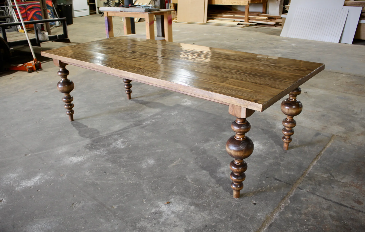 Oslo Table